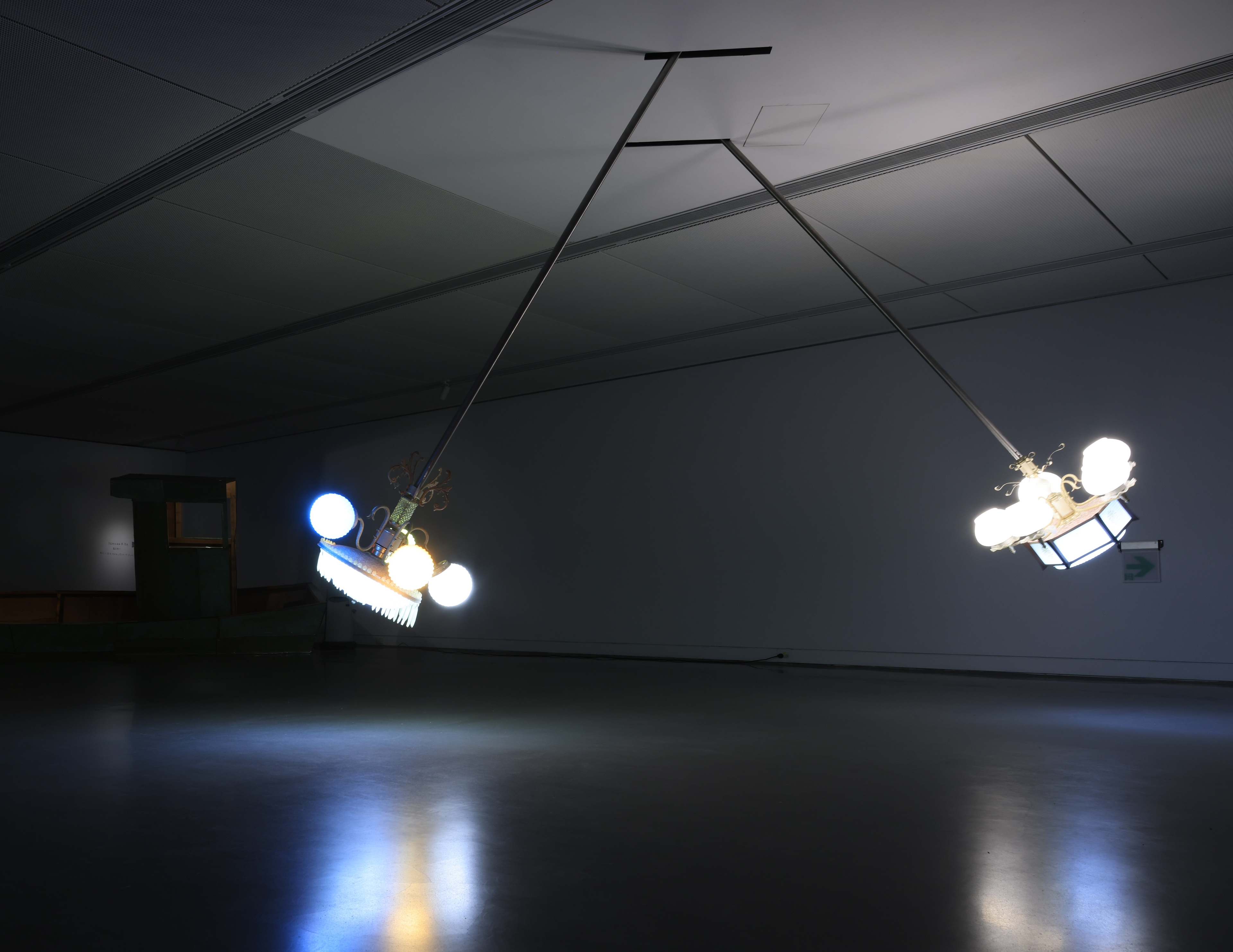 《開光的吊燈》，作品示意圖，圖片由藝術家提供。