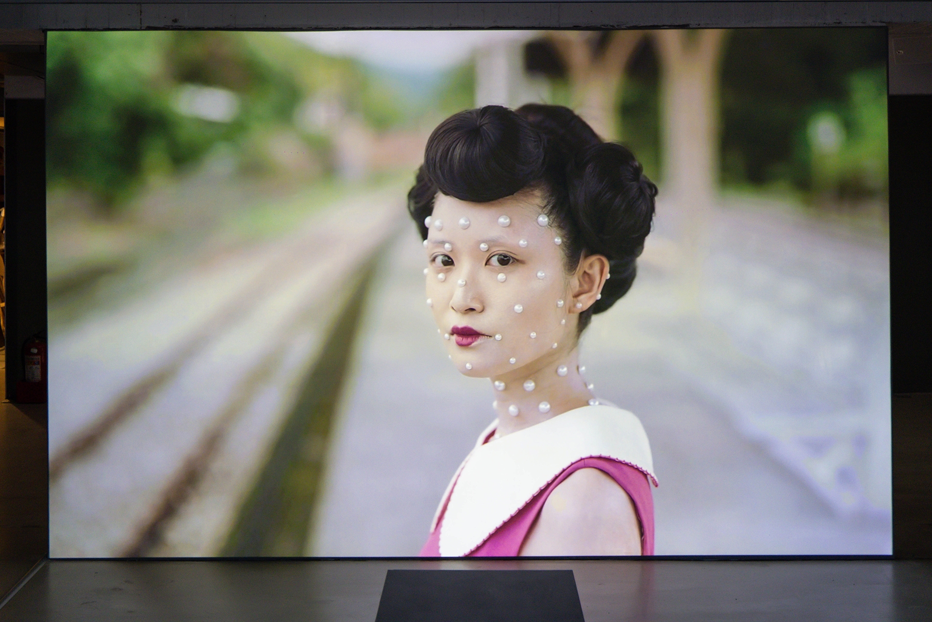 李奎壁《isoamyl Acetate》 裝置作品畫面1 照片由汪正翔攝影，洪建全基金會提供